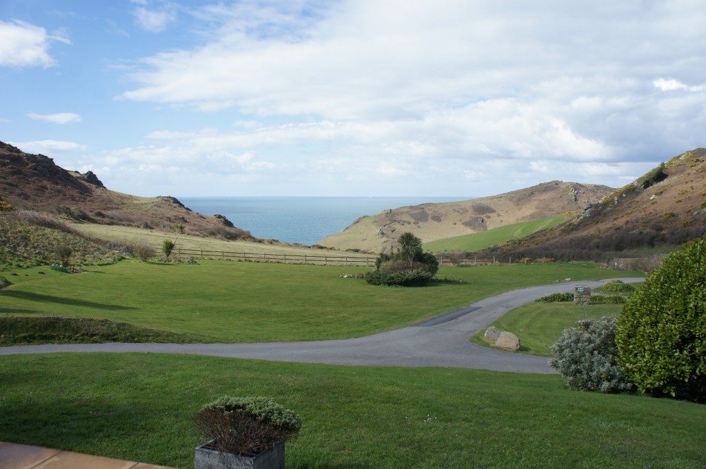 overlooking the sleepy sea; perfect for unwinding