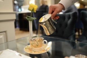 TastingBritain.co.uk - James Bond Afternoon Tea @ Jumeirah Carlton, Knightsbridge, London