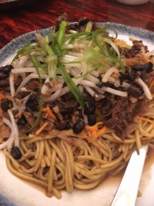 Black bean beef lo mein 